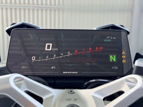2025 BMW R 1300 RT, чёрный, 3450000 рублей, вид 3