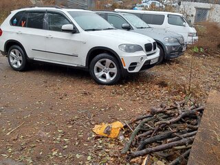 2010 BMW X5 35i II (E70) Рестайлинг, белый, 2000000 рублей, вид 5