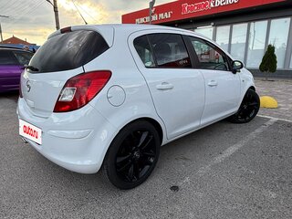 2011 Opel Corsa D Рестайлинг II, белый, 650000 рублей, вид 3