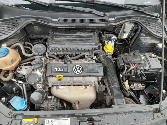 2014 Volkswagen Polo V, серый, 620000 рублей - вид 6