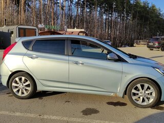 2012 Hyundai Solaris I, серый, 750000 рублей, вид 5