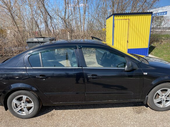 2010 Opel Astra H Рестайлинг, чёрный, 415000 рублей - вид 18