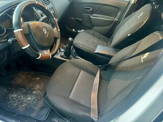 2018 Renault Logan II, белый, 690000 рублей, вид 5