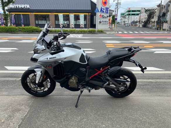 2025 Ducati Multistrada V4, белый, 2599000 рублей - вид 1