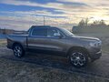 2019 Ram 1500 Crew Cab eTorque V, серый, 7200000 рублей - вид 5