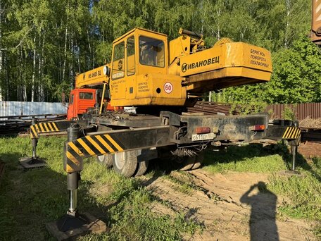 2007 КамАЗ 43118, оранжевый, 1600000 рублей, вид 3