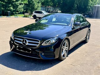 2016 Mercedes-Benz E-Класс 200 V (W213, S213, C238), чёрный, 2600000 рублей, вид 1