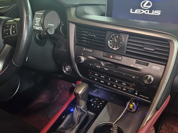 2016 Lexus RX 200t IV, чёрный, 3600000 рублей - вид 20