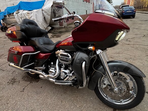 2016 Harley-Davidson CVO Road Glide, красный, 1600000 рублей - вид 15