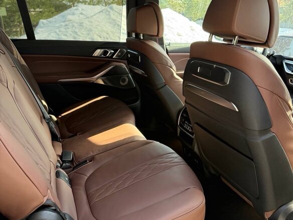 2025 BMW X7 40d I (G07) Рестайлинг, зелёный, 17500000 рублей - вид 17