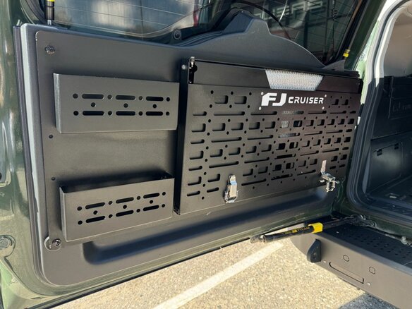 2011 Toyota FJ Cruiser, зелёный - вид 22