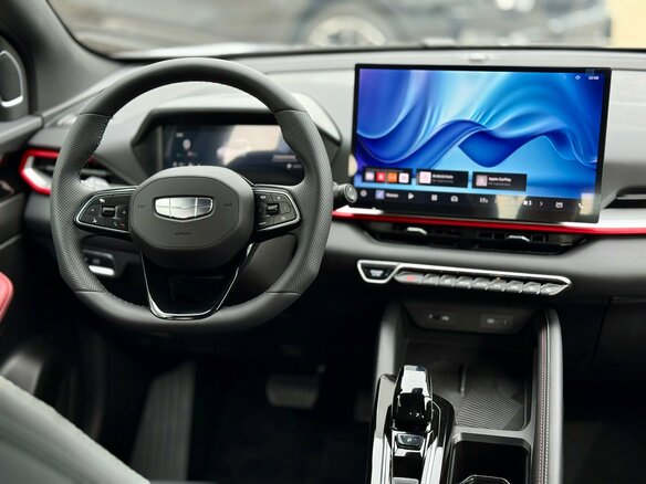 2026 Geely Coolray I Рестайлинг 2, фиолетовый, 2929990 рублей - вид 22