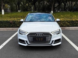 2020 Audi A3 III (8V) Рестайлинг, белый, 1400000 рублей, вид 2