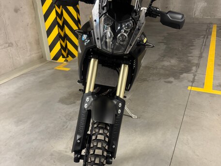 2020 Yamaha Tenere 700, чёрный, 999000 рублей, вид 2