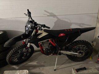 2024 ZM Rocker, чёрный, 249990 рублей, вид 3