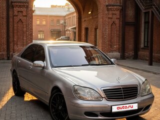 2003 Mercedes-Benz S-Класс 350 Long IV (W220) Рестайлинг, серебристый, 2250000 рублей, вид 2