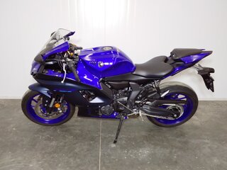 2022 Yamaha YZF-R7, синий, 829000 рублей, вид 4