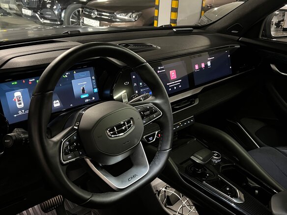2024 Geely Monjaro I, серый, 3480000 рублей - вид 5