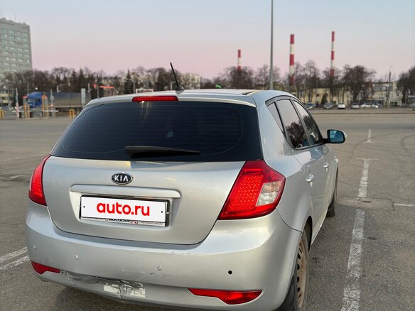 2010 Kia Ceed I Рестайлинг, серый, 510000 рублей - вид 9
