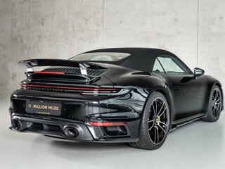 2024 Porsche 911 Turbo S VIII (992), чёрный, 31990000 рублей, вид 3