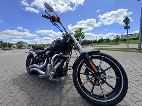 2013 Harley-Davidson Breakout, чёрный, 1500000 рублей, вид 3