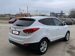 2011 Hyundai ix35 I, белый, 1070000 рублей, вид 3
