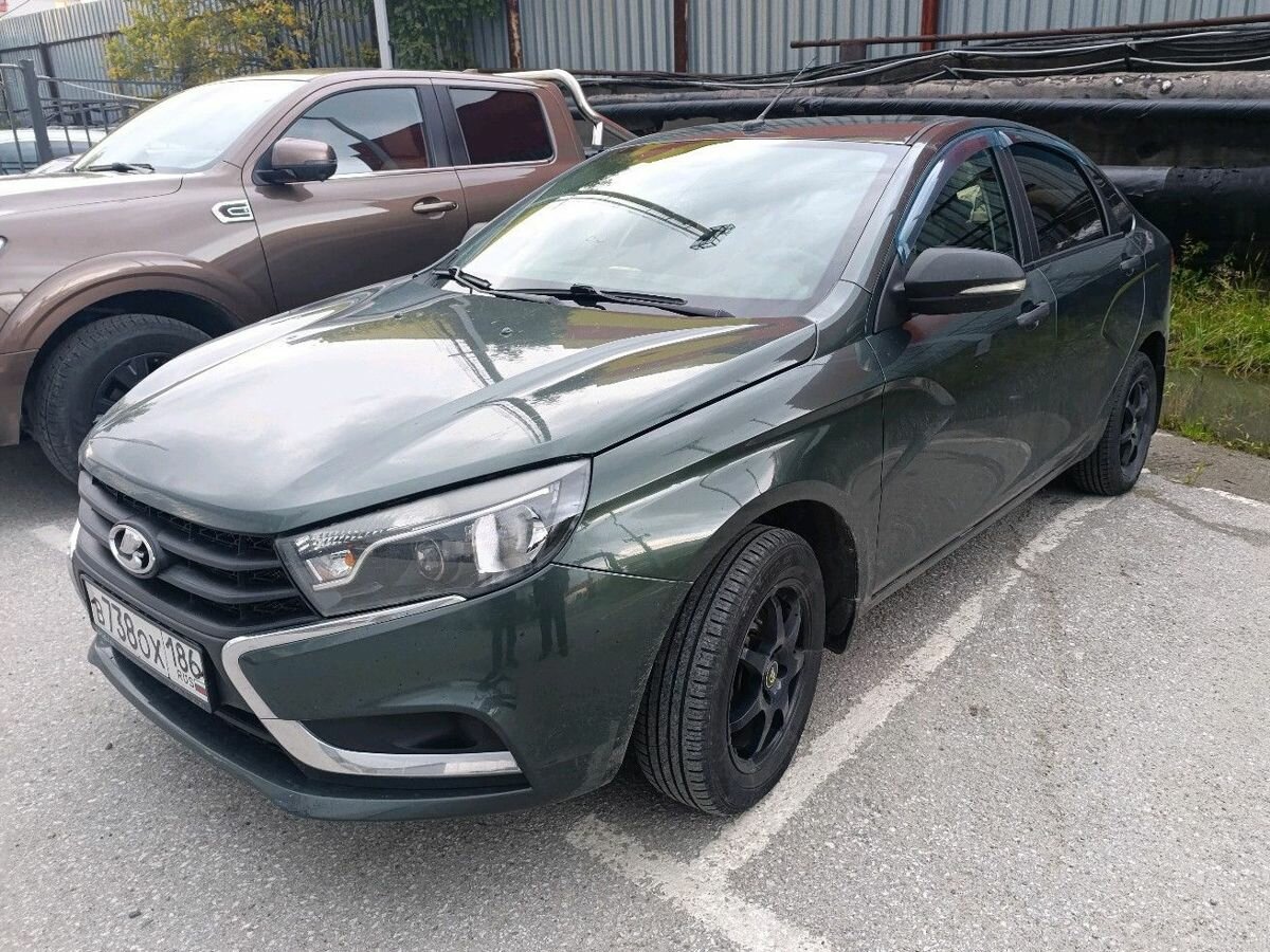 Открыть фотографии: Lada (ВАЗ) Vesta I