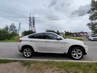 2010 BMW X6 35i 8-speed I (E71), белый, 1690000 рублей, вид 3
