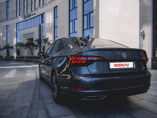 2020 Volkswagen Jetta 8-speed VII, серый, 1600000 рублей, вид 4