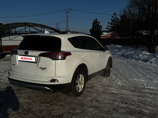 2016 Toyota RAV4 IV (XA40) Рестайлинг, белый, 2699999 рублей, вид 4