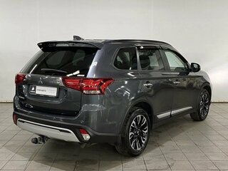 2022 Mitsubishi Outlander III Рестайлинг 3, серый, 3800000 рублей, вид 3