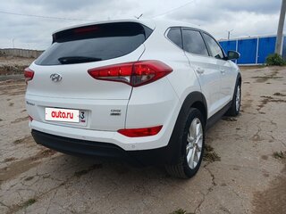 2017 Hyundai Tucson III, белый, 1850000 рублей, вид 5