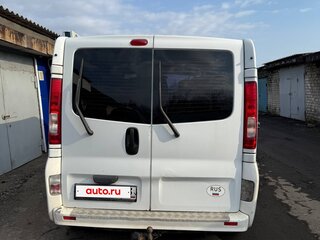 2007 Renault Trafic II Рестайлинг, белый, 1300000 рублей, вид 3