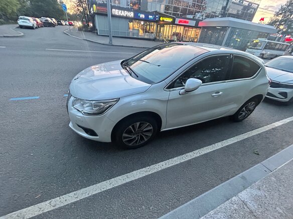 2013 Citroen DS4, белый - вид 6