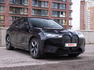 2022 BMW iX xDrive40 I (I20), чёрный, 6200000 рублей, вид 3