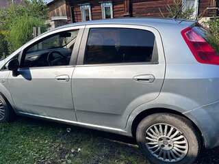 2007 Fiat Punto III Grande Punto, серебристый, 150000 рублей, вид 4