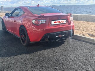 2012 Toyota GT86 I, красный, 2000000 рублей, вид 2