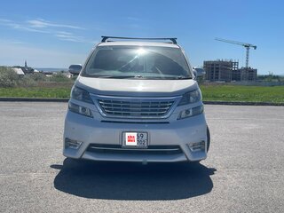 2012 Toyota Vellfire I, серебристый, 2250000 рублей, вид 2