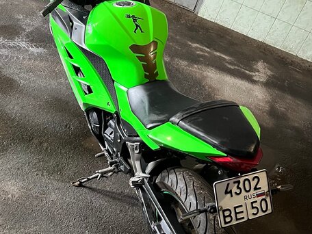 2012 Kawasaki Ninja 300, зелёный, 360000 рублей, вид 4