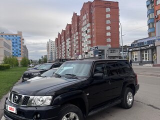 2009 Nissan Patrol V (Y61) Рестайлинг, чёрный, 2990000 рублей, вид 1