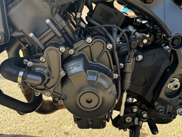 2021 Yamaha MT-09 (FZ-09), серебристый, 1200000 рублей - вид 15