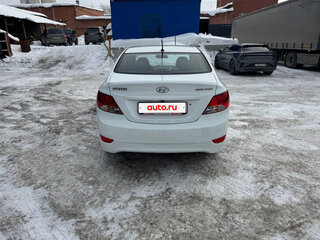 2012 Hyundai Solaris I, белый, 790000 рублей, вид 5