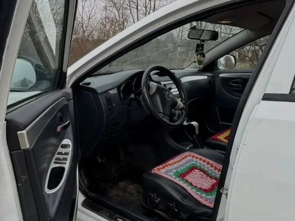 2011 Haima 3, белый, 350000 рублей - вид 7