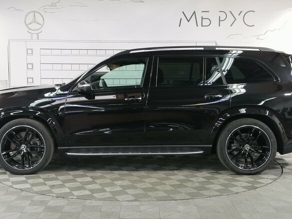 2025 Mercedes-Benz GLS 450 II (X167) Рестайлинг, чёрный, 22454000 рублей - вид 1