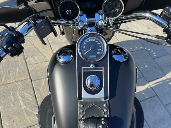 2014 Harley-Davidson Fat Boy, чёрный, 1350000 рублей - вид 20