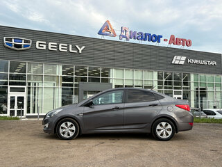 2014 Hyundai Solaris I Рестайлинг, серый, 860000 рублей, вид 2