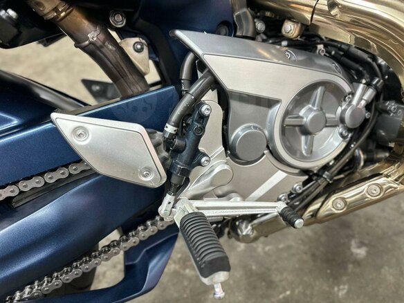 2005 Yamaha MT-01, синий - вид 18
