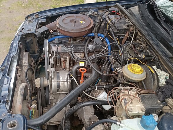 1992 Audi 80 V (B4), синий, 270000 рублей - вид 14