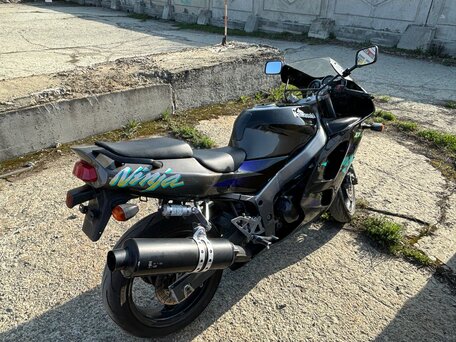 1996 Kawasaki ZX-6R Ninja, серый, 300000 рублей, вид 5