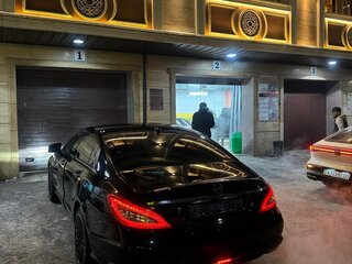 2013 Mercedes-Benz CLS 500 II (C218), чёрный, 2200000 рублей, вид 1